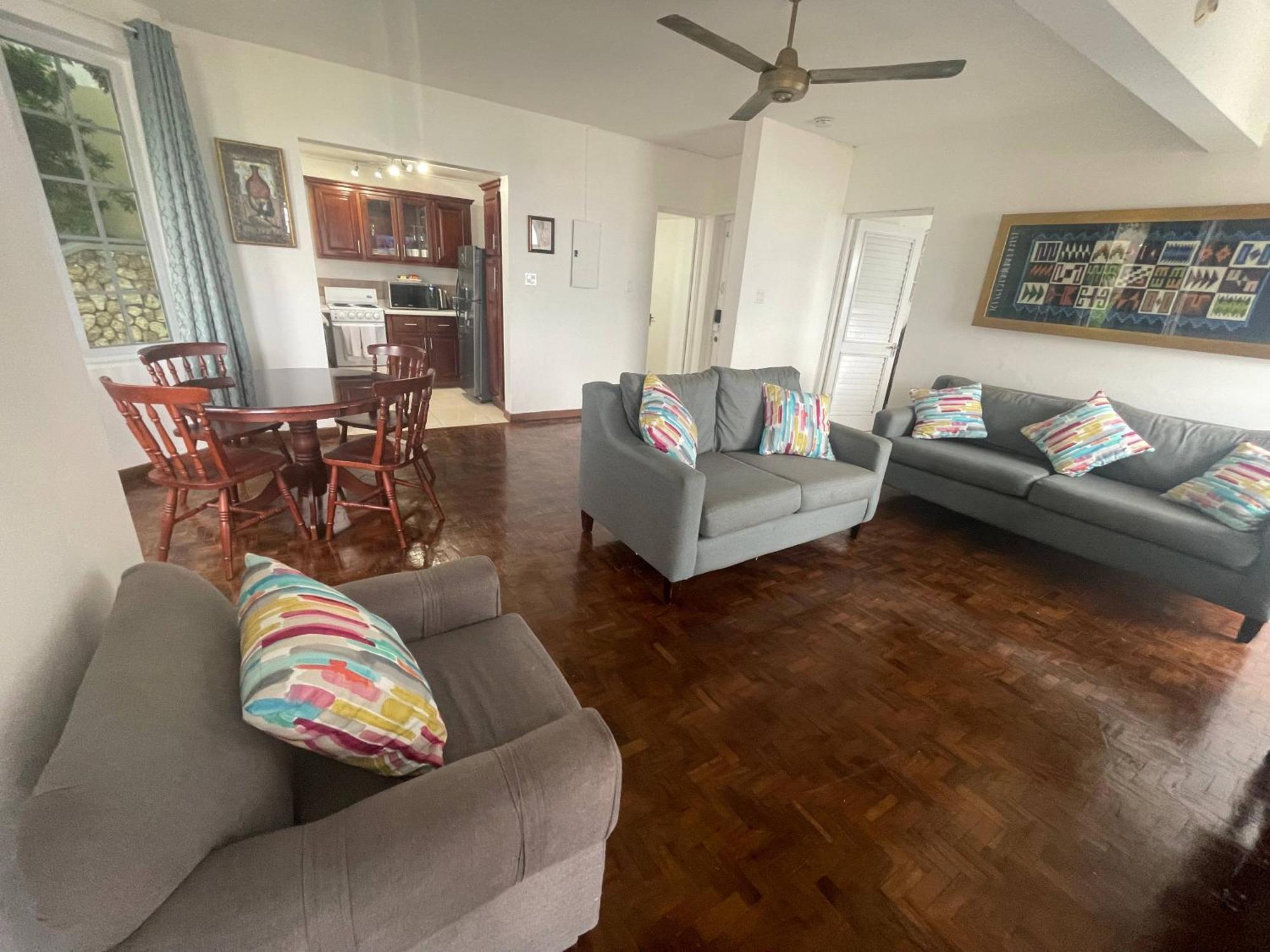 Oceanbreeze Jamaica Penthouse, 7-Minute Walk To Beach Ότσο Ρίος Εξωτερικό φωτογραφία