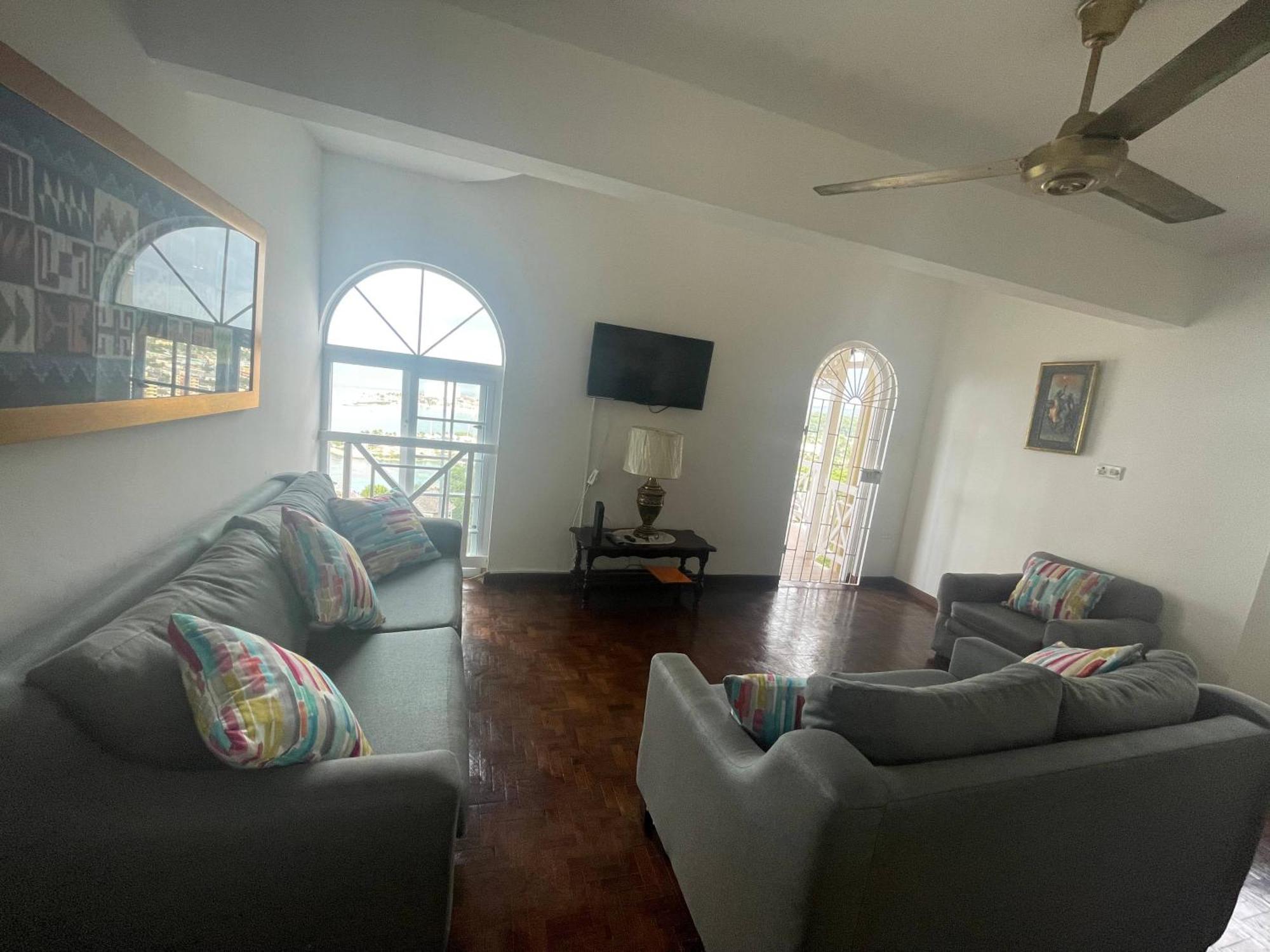 Oceanbreeze Jamaica Penthouse, 7-Minute Walk To Beach Ότσο Ρίος Εξωτερικό φωτογραφία